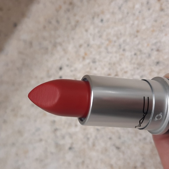 NIB MAC Lustre Lipstick - Picture 7 of 8